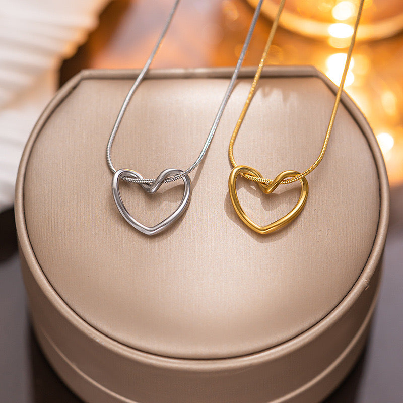 Amour Heart Necklace