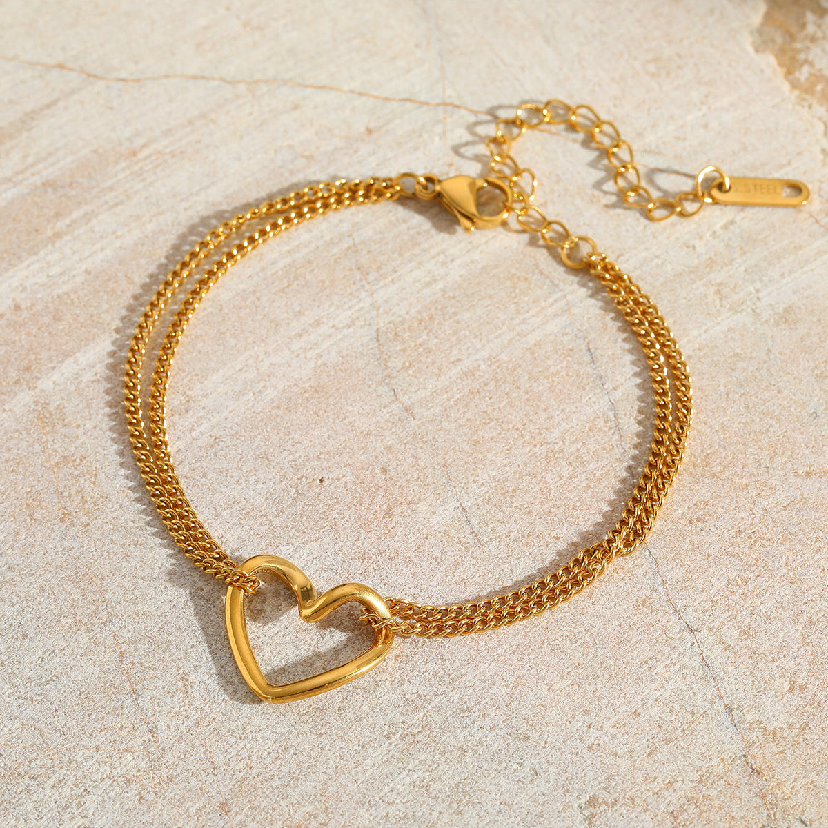 Amour Heart Bracelet